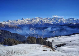 Dayara Bugyal Trek